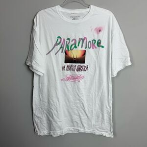 PARAMORE | North American Tour White Graphic Band T-Shirt Unisex Size Large